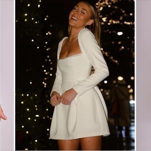 Odd muse white Pearl dress